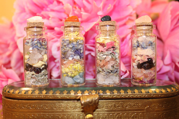 Full Moon Spell Bottle|Full Moon Spell Jar|Mini Spell Bottle|Witch Bottle|Witch Jar|Intention Jar|Intention Bottle|Manifestation Jar|Crystal
