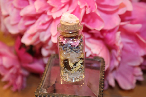 Full Moon Spell Bottle|Full Moon Spell Jar|Mini Spell Bottle|Witch Bottle|Witch Jar|Intention Jar|Intention Bottle|Manifestation Jar|Crystal