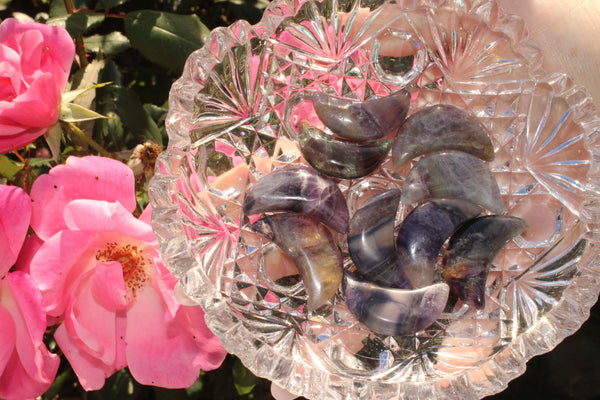 Fluorite Crescent Moon Carving|Crystal Moon|Crystal Moon Carving|Crescent Moon|Fluorite Crescent Moon|Fluorite Crystal Moon|Fluorite Moon