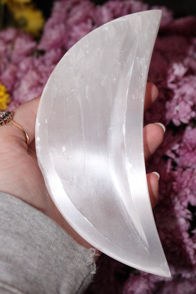 Selenite Moon Bowl|Crystal Bowl|Moon Shaped Bowl|Crystal Moon Bowl|Selenite Moon|Crystal Bowls|Selenite