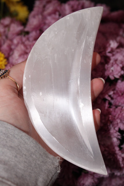 Selenite Moon Bowl|Crystal Bowl|Moon Shaped Bowl|Crystal Moon Bowl|Selenite Moon|Crystal Bowls|Selenite