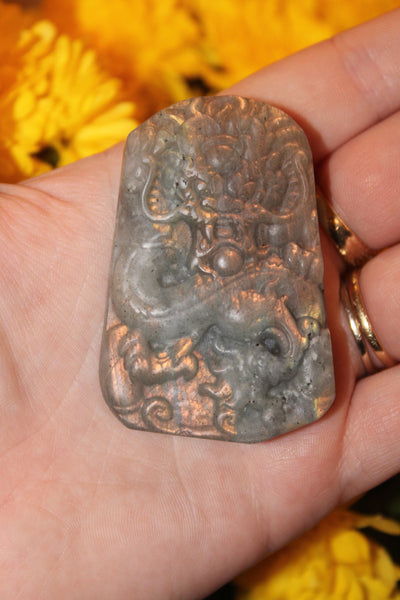 Labradorite Dragon Carving|Dragon Carving|Crystal Carving|Dragon Crystal Carving|Crystal Dragon|Labradorite Dragon|Labradorite Carving