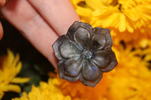 Labradorite Flower Carving|Flower Carving|Crystal Carving|Flower Crystal Carving|Crystal Flower|Labradorite Flower|Labradorite Carving