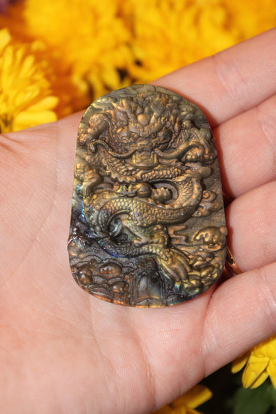 Labradorite Dragon Carving|Dragon Carving|Crystal Carving|Dragon Crystal Carving|Crystal Dragon|Labradorite Dragon|Labradorite Carving